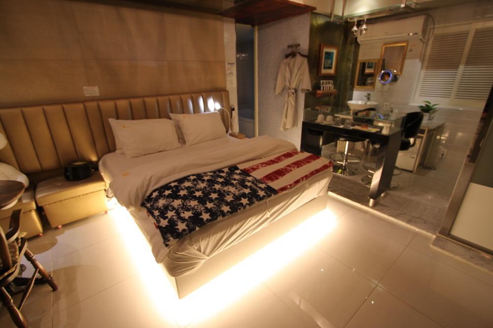 February Hotel Apsan Daegu Eksteriør bilde
